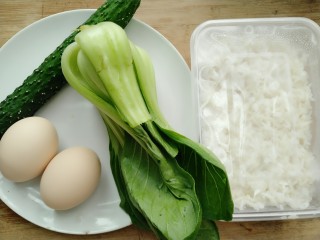 黄瓜青菜蛋炒饭,准备材料