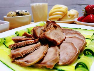 卤猪舌,猪舌的肉肉入口香浓可口唇齿留香回味无穷