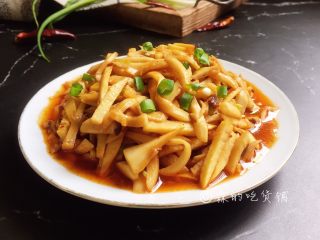 鱼香杏鲍菇,完成。