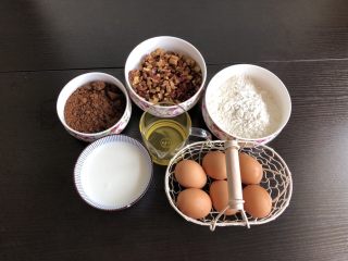 红枣糕（全蛋打发）,准备食材