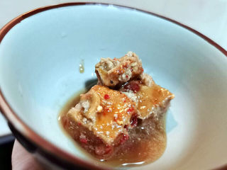 羊肉炖萝卜汤,蘸酱，豆腐乳