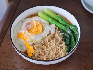 青菜鸡蛋面,成品图