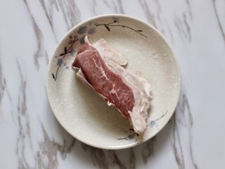 番茄牛腩汤,解冻牛腩