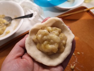 香蕉小甜饼,包入香蕉馅儿。